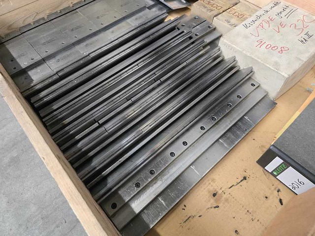 Hammerle - 1991 - ap 100 2100 - cnc-kantbank - afbeelding 6 van  14