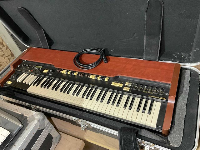 Hammond xk-3c orgel - afbeelding 1 van  6