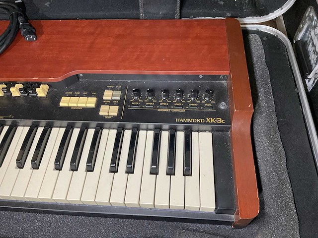 Hammond xk-3c orgel - afbeelding 5 van  6