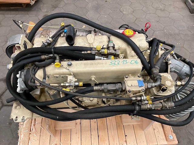 Hamofa steyr wd612.95 dieselmotor - afbeelding 4 van  11