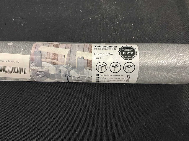 Hamtons collection geperforeerde tafelloper (360x) - afbeelding 3 van  5