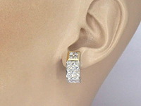 Hand gemaakte oorsieraden van 18 caratsgoud vol gezet diamanten - afbeelding 2 van  9