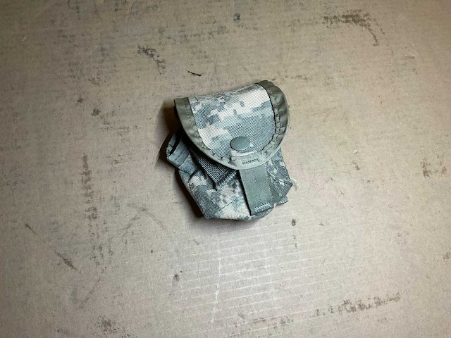 Hand grenade pouch (35x) - afbeelding 1 van  3
