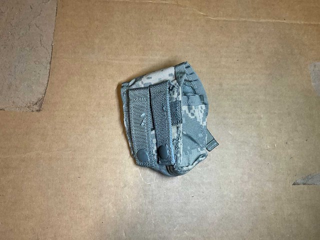 Hand grenade pouch ucp (9x) - afbeelding 3 van  3