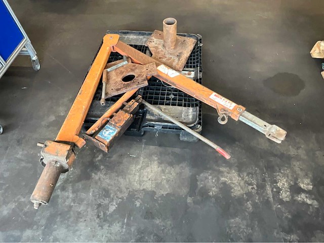 Hand hydraulische bestelwagen laadkraan - afbeelding 1 van  4