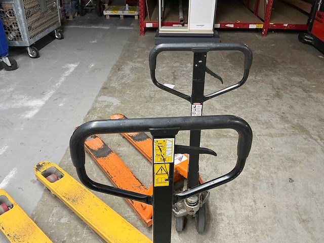 Hand hydraulische palletwagen (2x) - afbeelding 4 van  5
