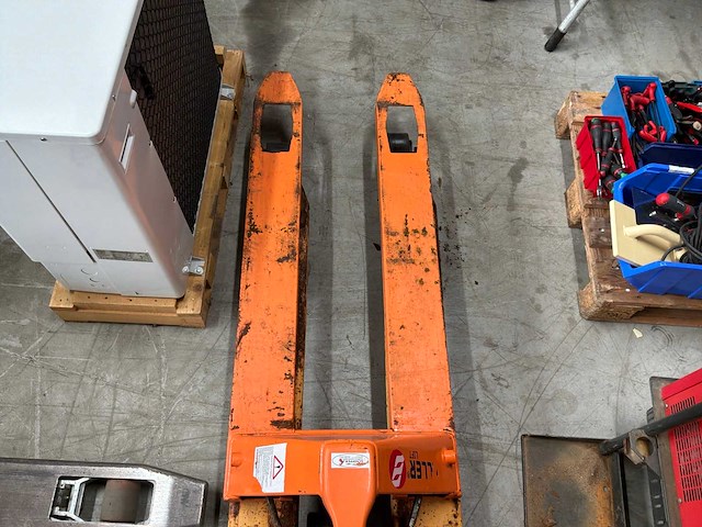 Hand hydraulische palletwagen (2x) - afbeelding 4 van  7