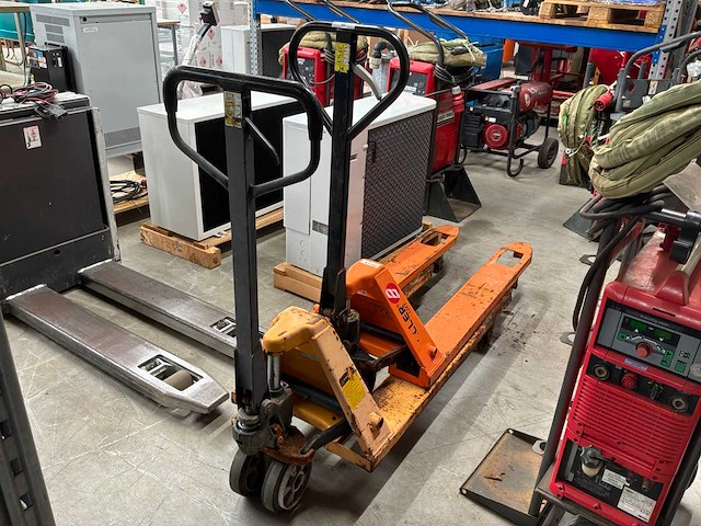 Hand hydraulische palletwagen (2x) - afbeelding 5 van  7