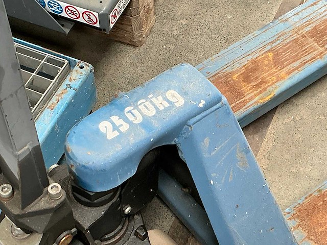 Hand hydraulische palletwagen (2x) - afbeelding 4 van  4