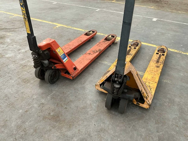 Hand hydraulische palletwagen (2x) - afbeelding 3 van  6