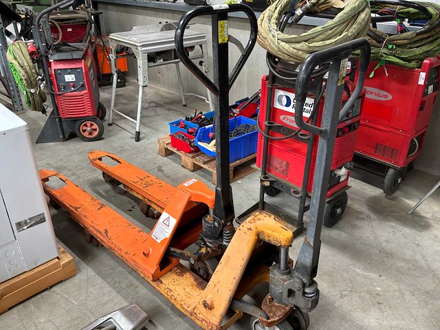 Hand hydraulische palletwagen (2x) - afbeelding 3 van  7