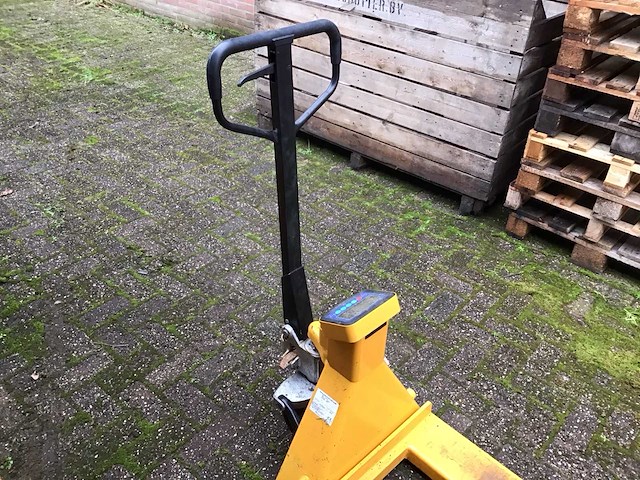 Hand hydraulische palletwagen met weeg unit - afbeelding 5 van  7
