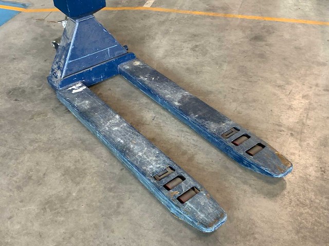 Hand hydraulische palletwagen met weegschaal - afbeelding 1 van  1