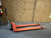 Hand hydraulische palletwagen v.v. lange lepels - afbeelding 1 van  4