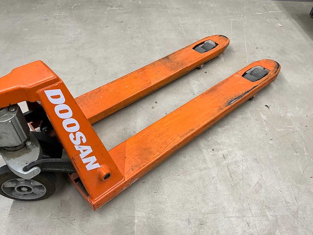 Hand hydraulische palletwagen - afbeelding 2 van  4