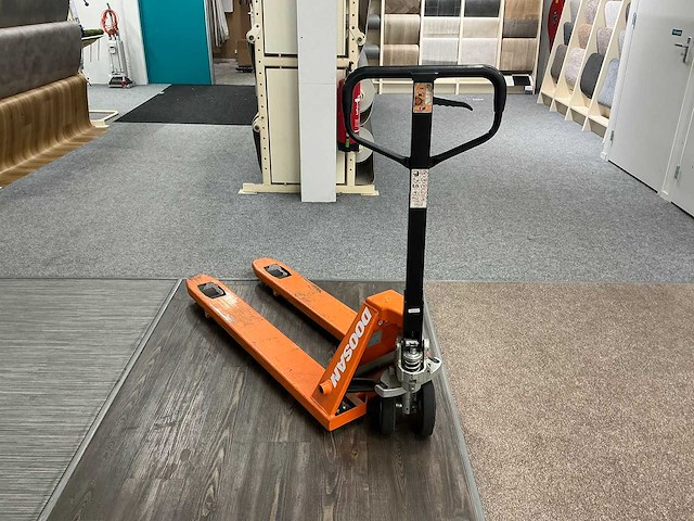 Hand hydraulische palletwagen - afbeelding 1 van  4