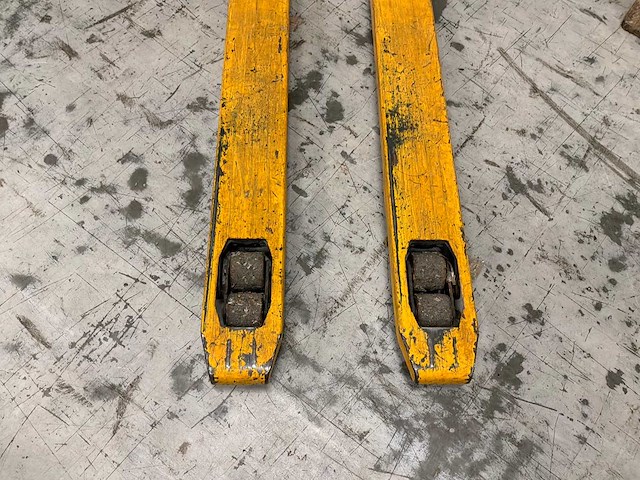 Hand hydraulische palletwagen - afbeelding 2 van  4