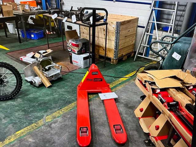 Hand hydraulische palletwagen - afbeelding 1 van  2