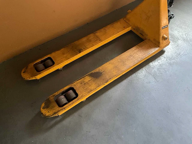 Hand hydraulische palletwagen - afbeelding 2 van  3