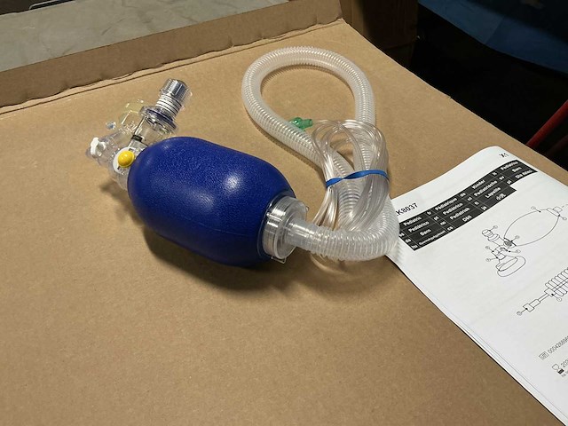 Hand operatie resuscitator (6x) - afbeelding 3 van  3