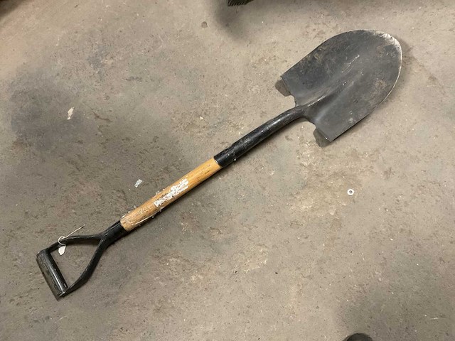 Hand shovel - afbeelding 1 van  3