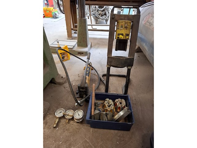 Handbediende hydraulische pers parker - afbeelding 1 van  7