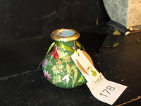 Handbeschilderde vaas een van koch 11 cm. - afbeelding 2 van  2