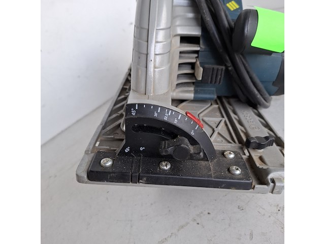 Handcirkelzaag 235mm 230v bosch, gks 85 g, bouwjaar 2015 - afbeelding 4 van  7