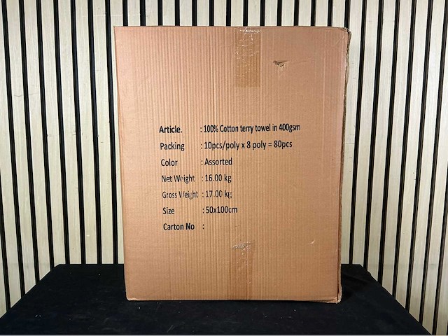 Handdoek diverse kleuren 50x100cm (80x) - afbeelding 9 van  9