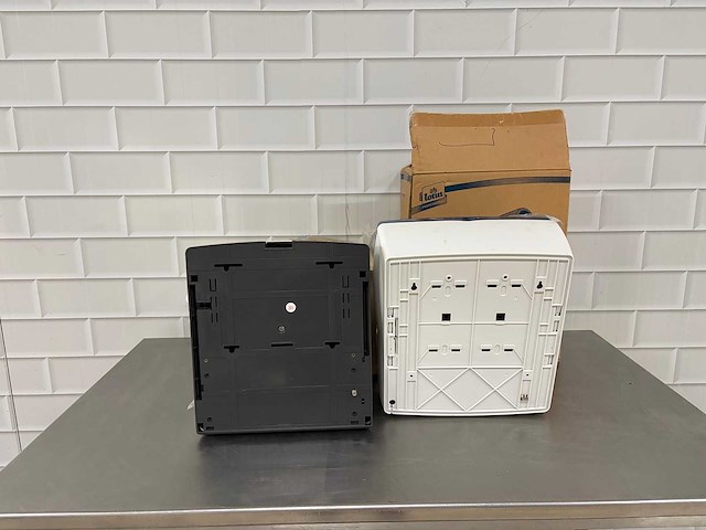 Handdoekautomaat (2x) - afbeelding 4 van  4