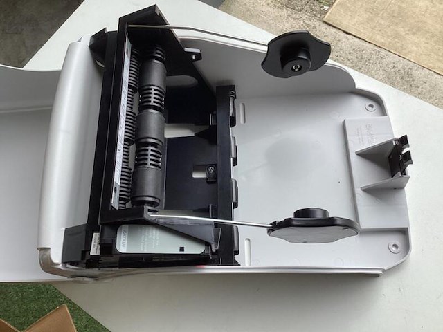 Handdoekdispenser, katrin, electric towel, grijs - afbeelding 2 van  5