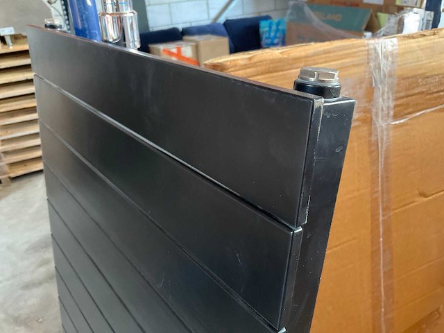 Handdoekradiator 152x60 cm mat zwart verticaal - afbeelding 9 van  9