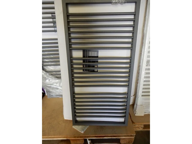 Handdoekradiator, antraciet, 1200x600 - afbeelding 1 van  4