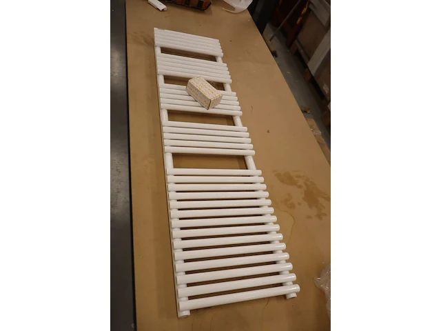 Handdoekradiator antrax it, b, wit - afbeelding 2 van  7