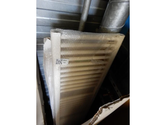 Handdoekradiator, drl, lisa, pergamon, 1800x400 - afbeelding 2 van  2