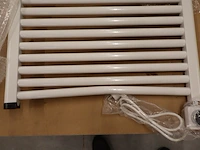 Handdoekradiator smart wifi wiesbaden, elara, wit - afbeelding 3 van  6