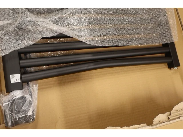 Handdoekradiator smart wifi wiesbaden, elara, zwart - afbeelding 3 van  5