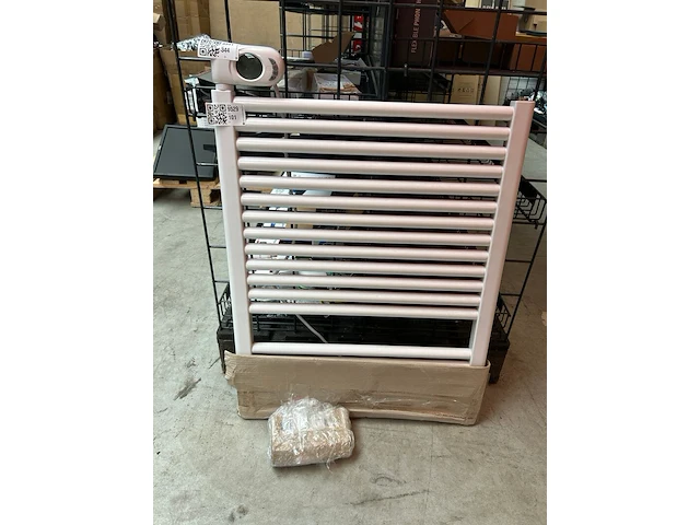 Handdoekradiator - afbeelding 1 van  4