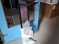 Handdoekrek korver, loft, mat zwart - afbeelding 4 van  4