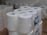 Handdoekrollen euro products minimatic xl. 12 stuks. - afbeelding 2 van  2