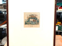 Handgekleurde antieke gravure van een drinkende koe bij een waterkant, met franse en duitse bijschriften "la vache", "ordre des ruminants", "die kuh" - afbeelding 1 van  5