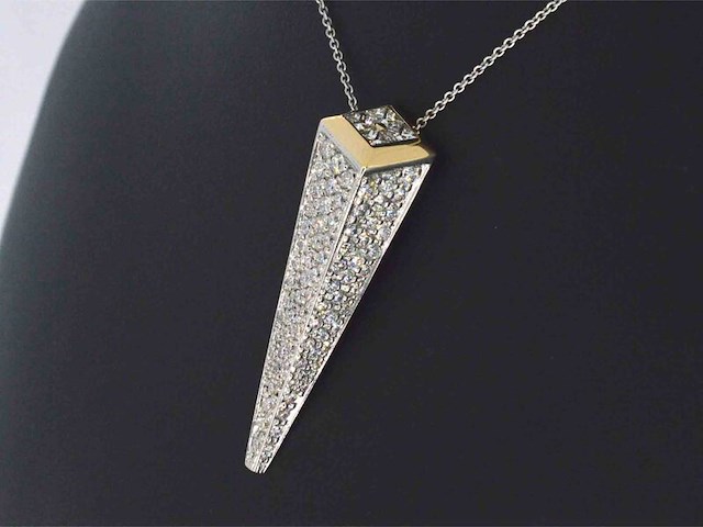 Handgemaakte bi-colour designer hanger met diamant, excl. ketting - afbeelding 1 van  8