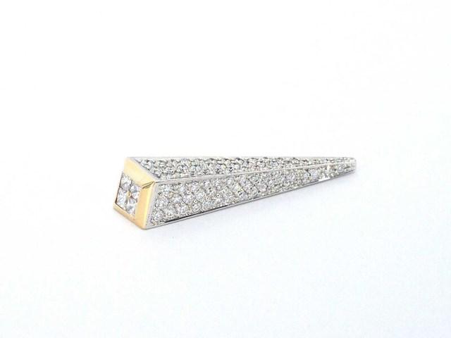 Handgemaakte bi-colour designer hanger met diamant, excl. ketting - afbeelding 5 van  8