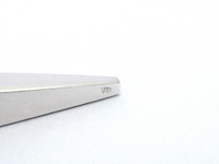 Handgemaakte bicolour designer hanger met hoge kwaliteit diamant - afbeelding 8 van  9