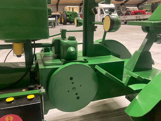Handgemaakte john deere oldtimer tractor - afbeelding 9 van  19