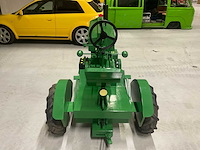 Handgemaakte john deere oldtimer tractor - afbeelding 16 van  19