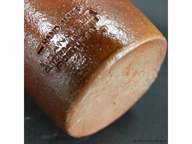 Handgemaakte keramieken kruik - afbeelding 5 van  5