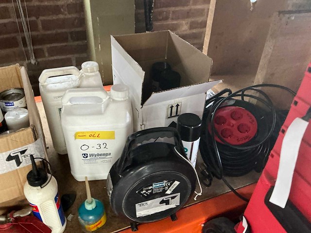 Handgereedschap, bevestigingsmaterialen en accessoires - afbeelding 11 van  23