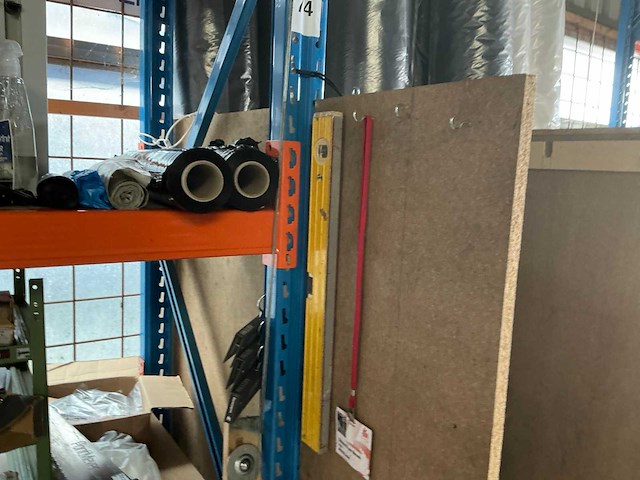 Handgereedschap, bevestigingsmaterialen en accessoires - afbeelding 16 van  23