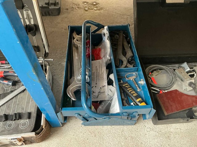 Handgereedschap en divers - afbeelding 6 van  6